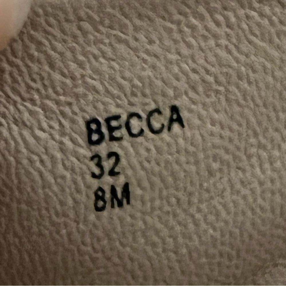 Donald J Pliner Womens Size
8 M Beige Wedge Sandals
Becca Leather High Heels - Picture 4 of 13